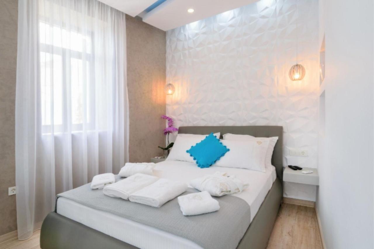 Diamond Luxury Suites Chania  Buitenkant foto